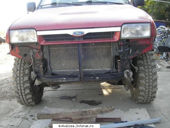 fara intaritura :rolleyes: bara fata pentru ford maverick