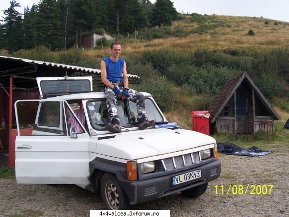 cu cateva modificari am reusit sa fac aro de o poza cu aro la cozia. :rolleyes: crazy wolf