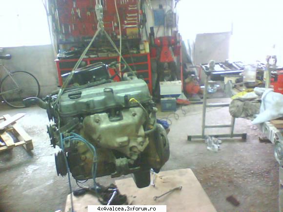 dupa cum spuneam am spanzurat motorul ford maverick motor