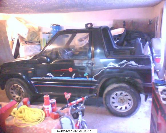 am o noua jucarie ->una bucata suzy suzuky vitara offroad