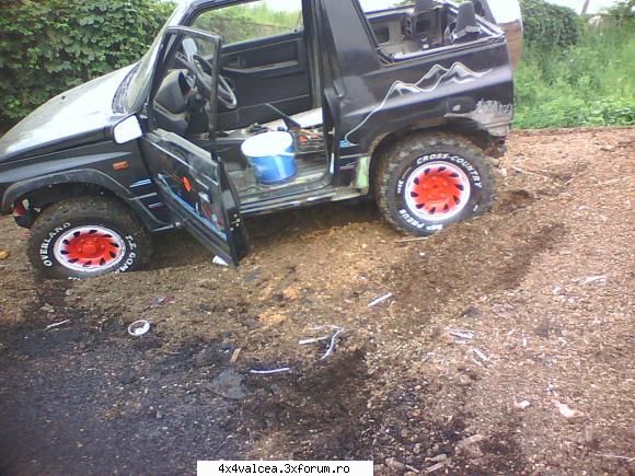 mai dam cateva ture suzuky vitara offroad