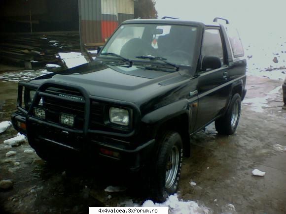 si poze cu masina :nebun: daihatsu feroza