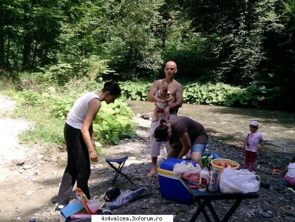 si pentru ca erau si-a luat nishte dieseluri mai care a carat tanara de la iezer in sus