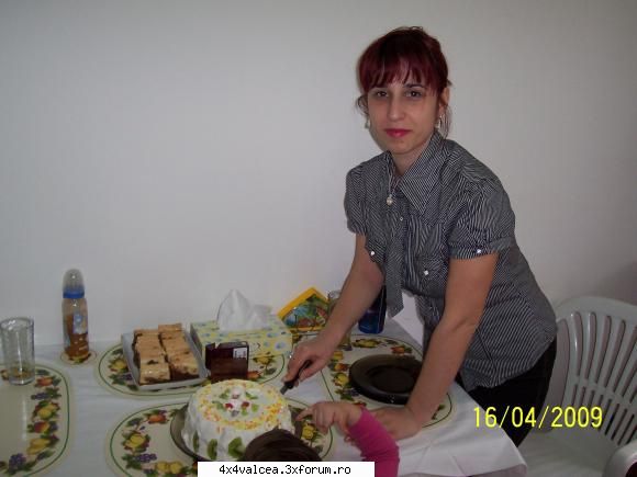 :rolleyes: livia sau mami noastre