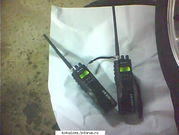 2 statii vand 2 statii cb portabile - cobra 38wxst